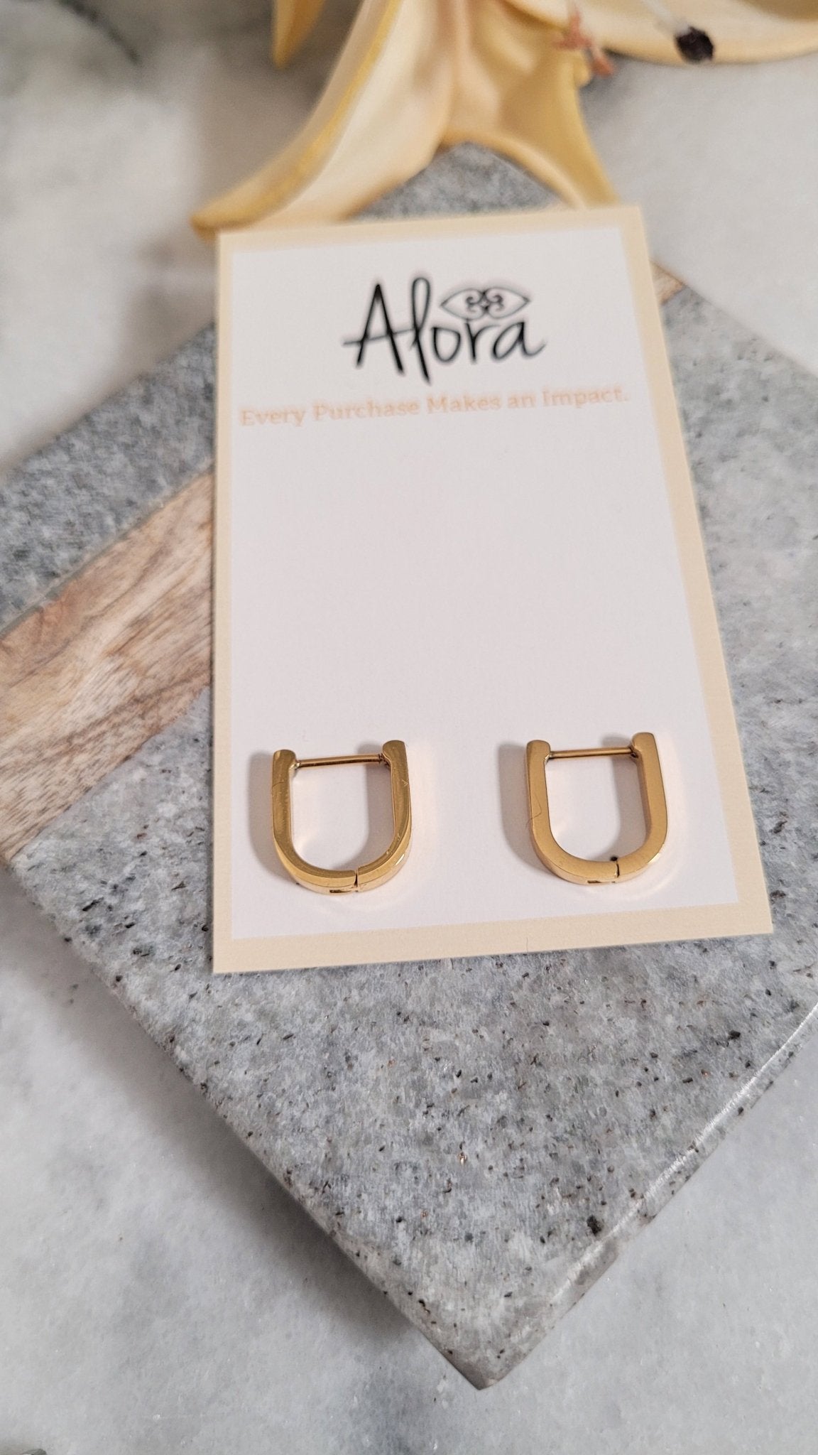 Kelly | Simple Dome Huggie Hoop Earrings - Alora Boutique
